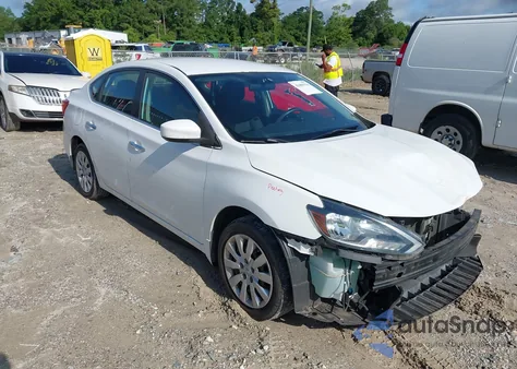 2017 Nissan Sentra S z USA, uszkodzony, nr VIN 3N1AB7AP6HY388414